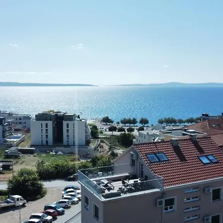 Luxury Penthouse Queen Apartament
